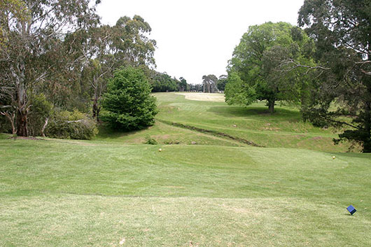Cobden Golf Club – Reviews, Neylon Street, Victoria Australia, AU - Cobden Golf - Driving Range, Course – VIC Australia