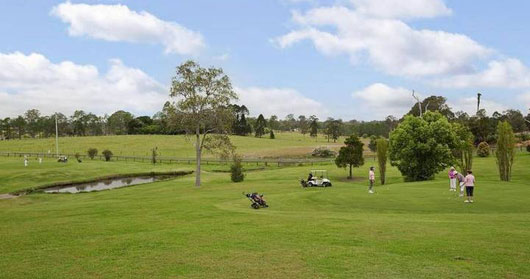 Gunabul Homestead Par 3 Golf Course - Gunabul Homestead Par 3 Golf Club - QLD, Australia